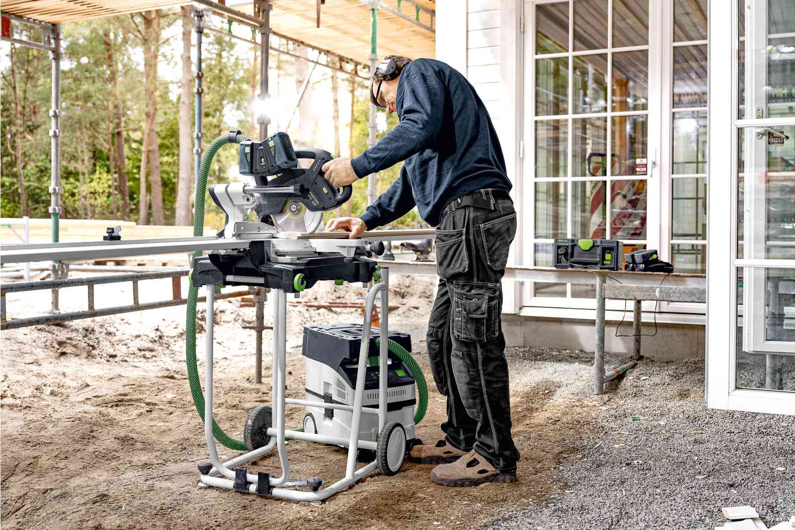 FESTOOL Cordless Mobile Dust Extractor (CTMC MIDI I-Basic) - Image 6