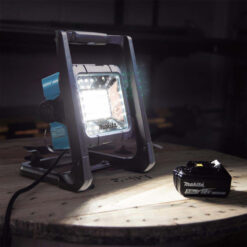 Alternative view of MAKITA 18V/220V Worklight (Bare Unit, 750L)