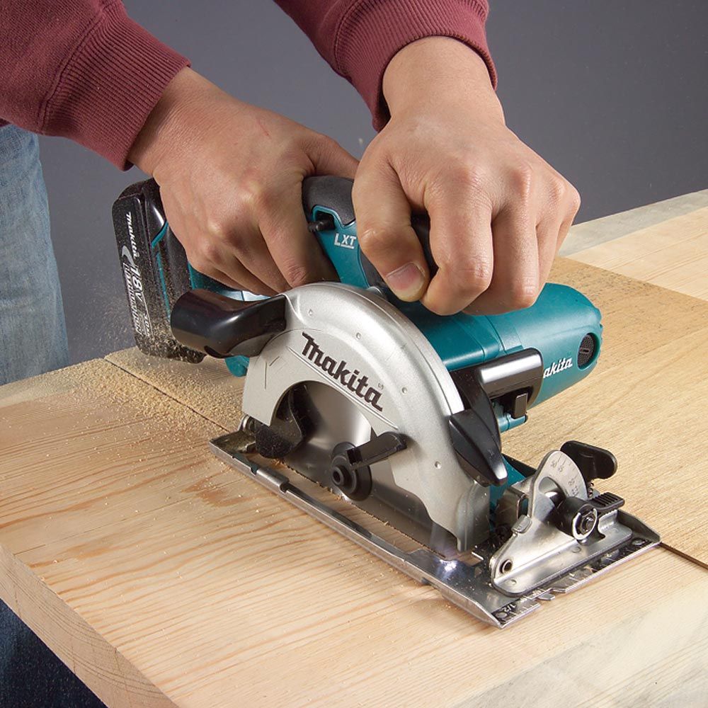 MAKITA 18V Circular Saw (Bare Unit, 136mm) 51mm Depth - Image 2