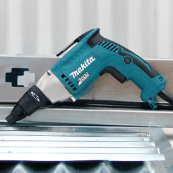 MAKITA Drywall Screwdriver (110V, 570W, 2500rpm) - Image 3