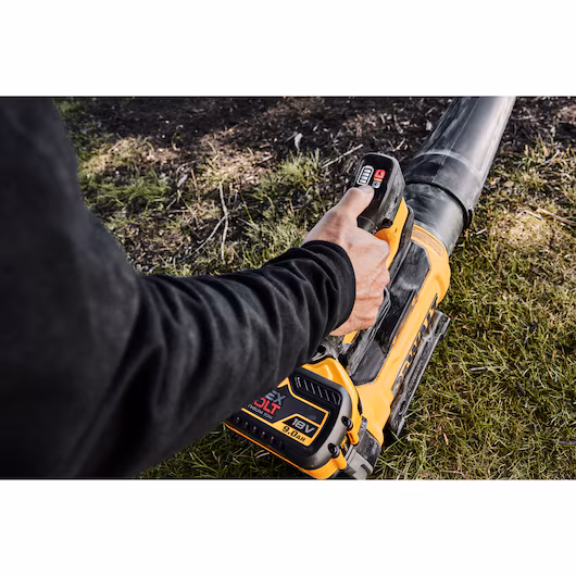 DEWALT 54V Axial Blower Bare Unit (760 CFM, 258Km/h) - Image 7