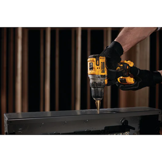 DEWALT 12V Drill Driver Kit (2x2Ah, 57.5Nm, 10mm) - Image 3