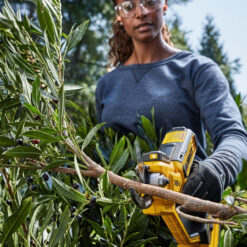 DEWALT 18V Power Pruner Bare Unit (38mm) - Image 4