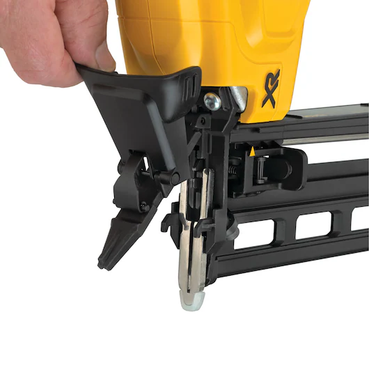 DEWALT 18V Nailer Bare Unit (16G Straight, 32-64mm) - Image 6