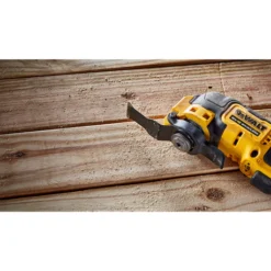DEWALT 12V Multi-Tool Kit (2x2Ah) - Image 4