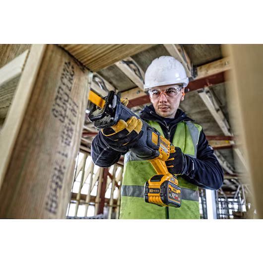 DEWALT 54V Recip Saw Kit (28.6mm, 2x6Ah) - Image 4