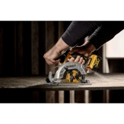 DEWALT 12V Circular Saw Bare Unit (140mm, 47cm) - Image 4