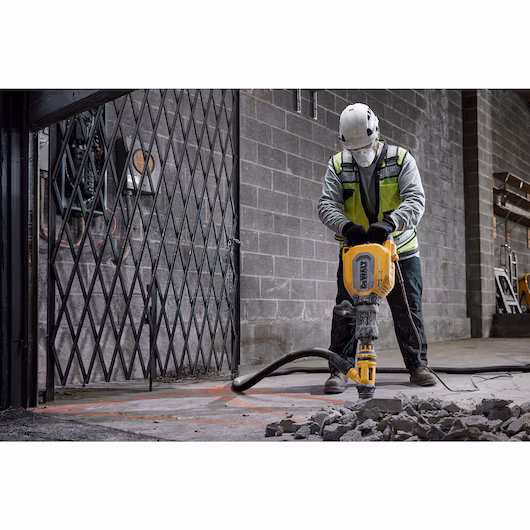 DEWALT 110V SDS-Max Demolition Hammer (27J, 2 Speed, 11kg, 1700W) - Image 7