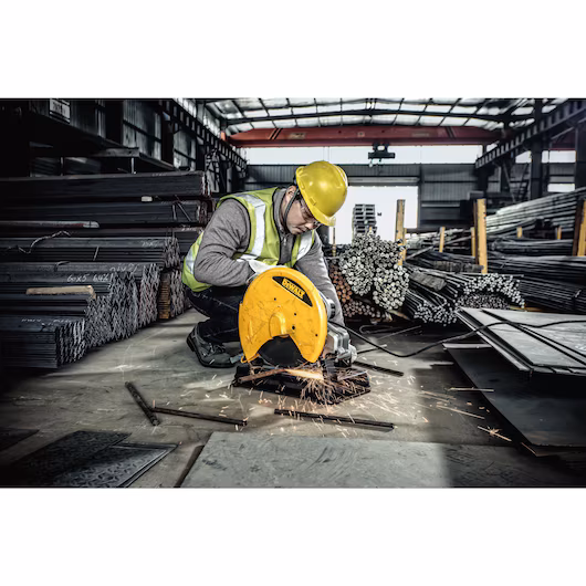 DEWALT 110V Metal Chop Saw (355mm Disc, 2300W) - Image 5