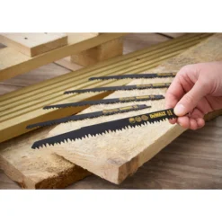 DEWALT Recip Blade (230mm, 4/5 TPI, 5 Piece, Wood) - Image 3