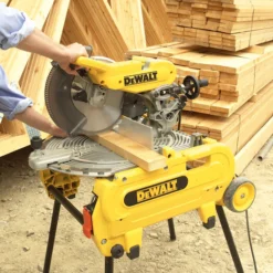 DEWALT Circular Saw Blade (80T TC, 305x3x30mm, Extreme) - Image 3