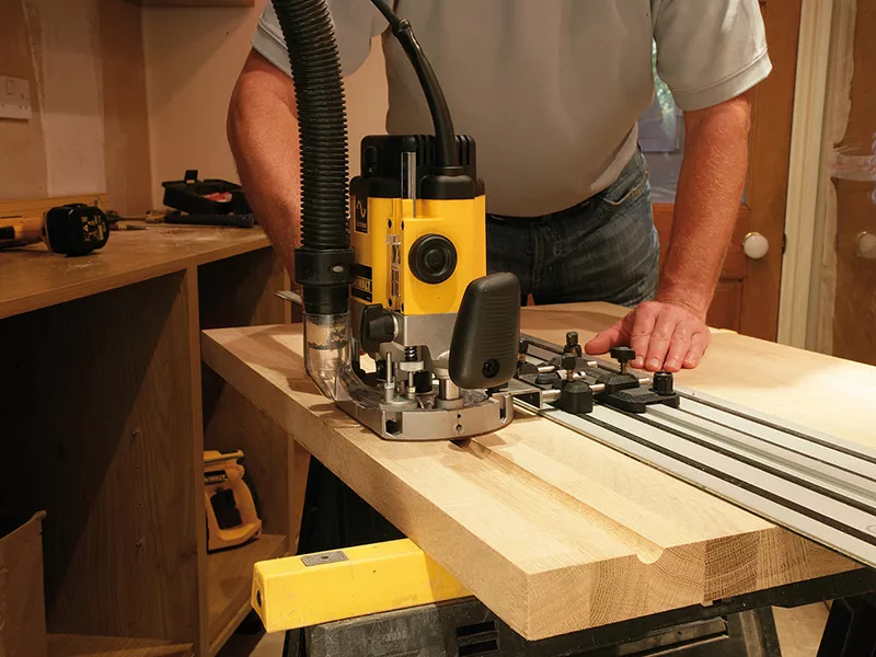 DEWALT Guide Rail Router Attachment - Image 2