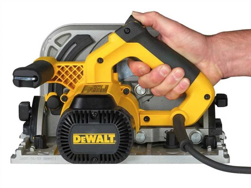 DEWALT 110V Plunge-Cut Saw (165mm, 55mm) - Image 5