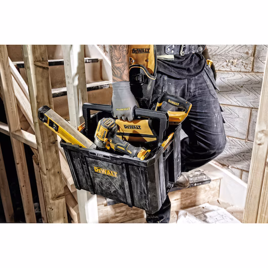 DEWALT Tstak Tote(27ltr, fold away handle) - Image 3