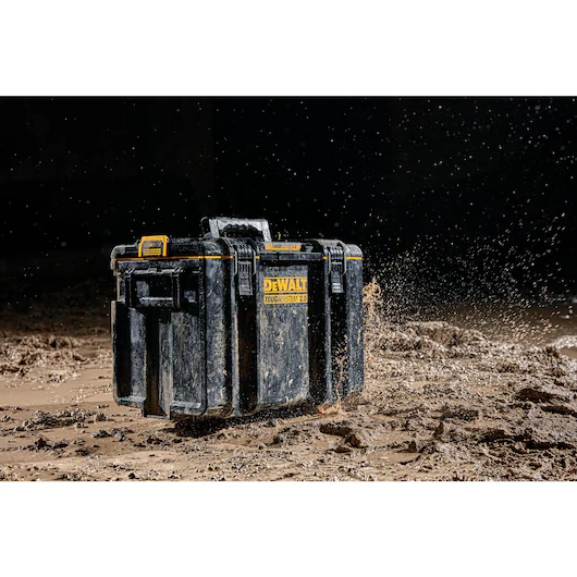 DEWALT Toughsystem 2.0 Box DS400(55ltr,50kg Load Capacity) - Image 2