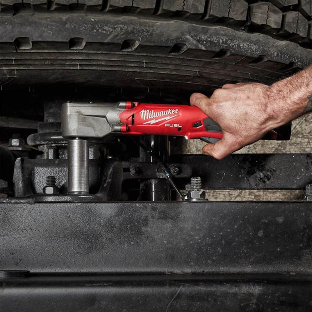 MILWAUKEE 12V Right Angle Impact Wrench Kit (1x2Ah/6Ah, 1/2", 300Nm, Hog Ring, Fuel, M12FRAIWF12-622X) - Image 3