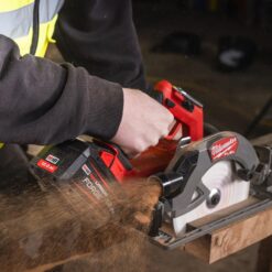 MILWAUKEE 18V Circular Saw Bare Unit (190mm, 68mm, Fuel, M18FCS66GR3-0) - Image 4