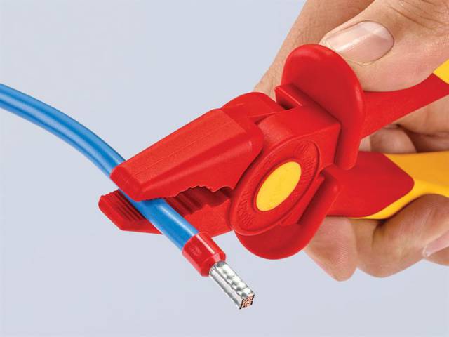 KNIPEX Plastic Flat Nose Pliers (180mm, Insulating Plastic Grip) - Image 3