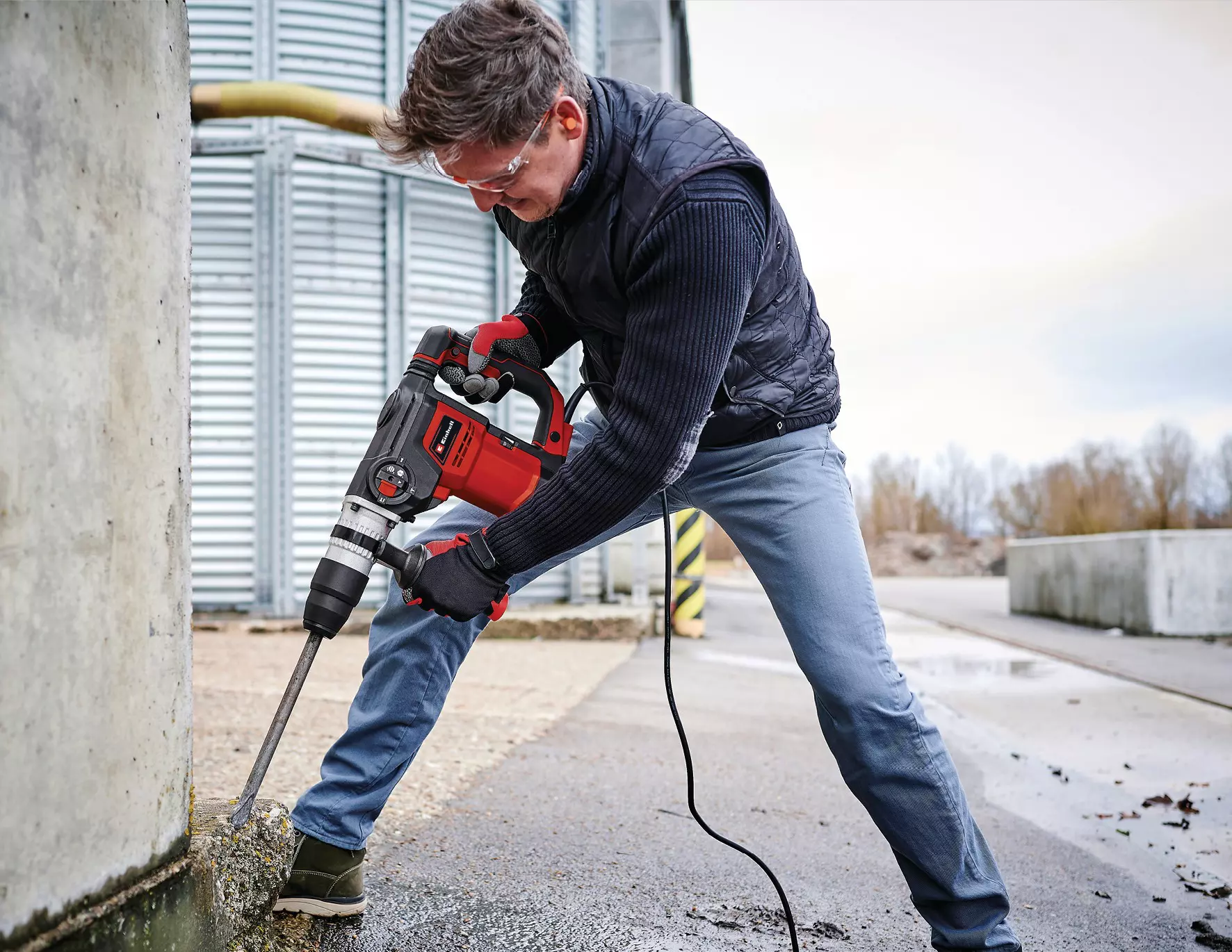 EINHELL 220V SDS-Max Drill (40mm, 10J, 1050W, TE-RH 40 3F) - Image 2