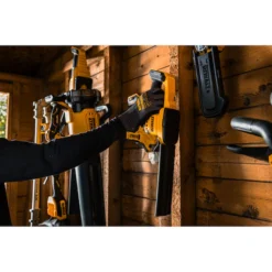 DEWALT 18V Hedge Trimmer Bare Unit (20cm) - Image 7