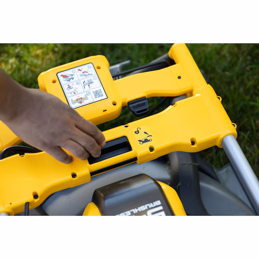 DEWALT 54V Self-Propelled Mower Bare Unit (53cm, Dual Blade, up to 980m sq) - Image 8