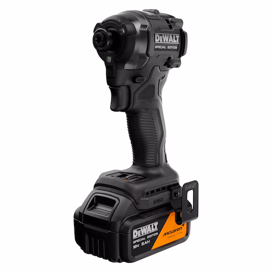 DeWalt McLaren 18v XR Impact Driver Kit (2x5Ah, 206Nm)