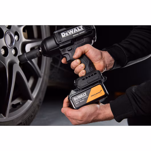DeWalt McLaren 18v XR Impact Wrench Kit (1x5Ah, 1/2", 1396/1898Nm) - Image 6