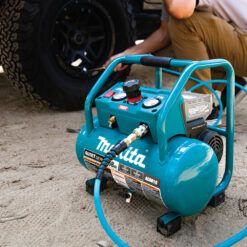 MAKITA 40V Compressor Bare Unit (7.6L, 9.4 Bar) - Image 7